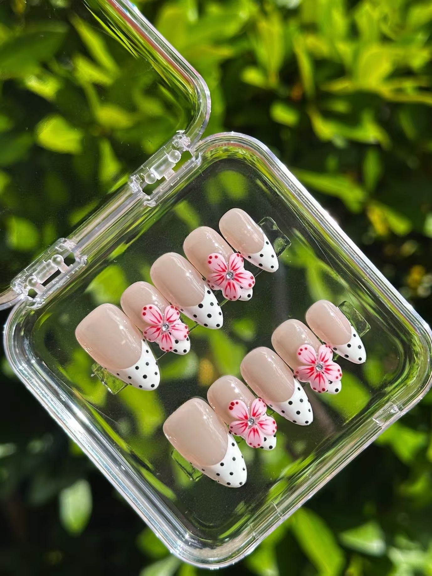 Polka Bloom